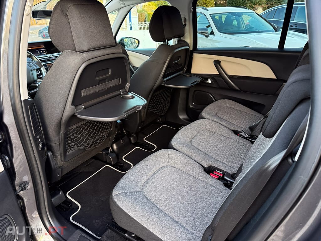 Citroen C4 SpaceTourer 1.5 BlueHDi Shine EAT8