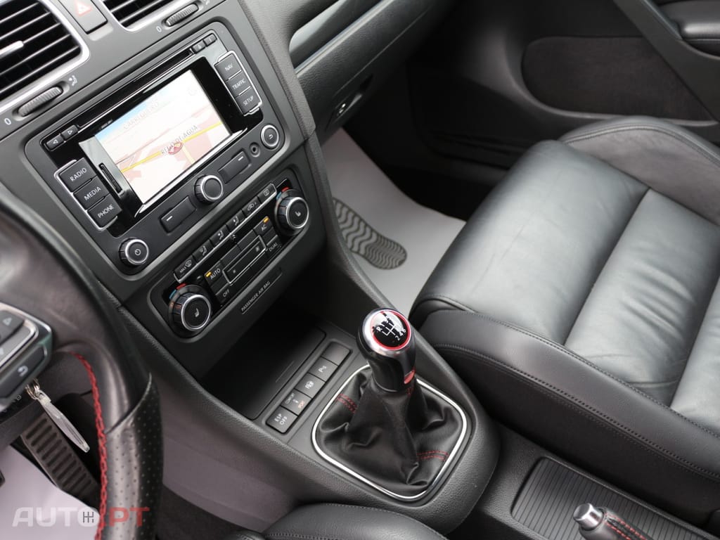 Volkswagen Golf VI 2.0 GTi