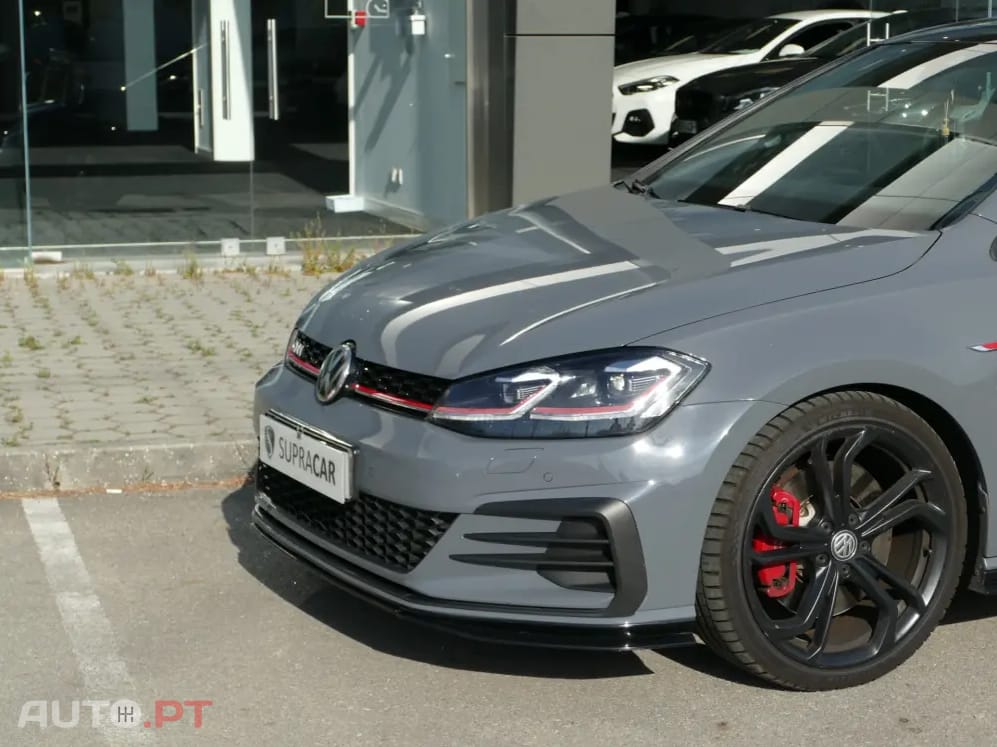 Volkswagen Golf 2.0 TSI GTi TCR DSG