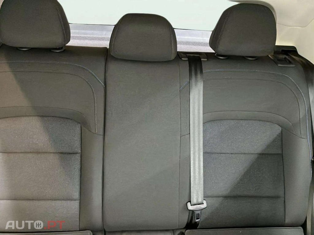 MG MG4 51 kWh Standard