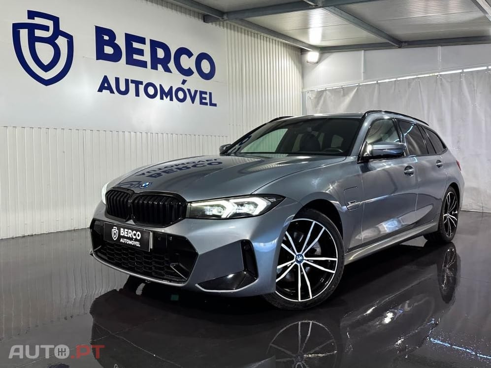 BMW 330 e Pack 50 anos M Auto