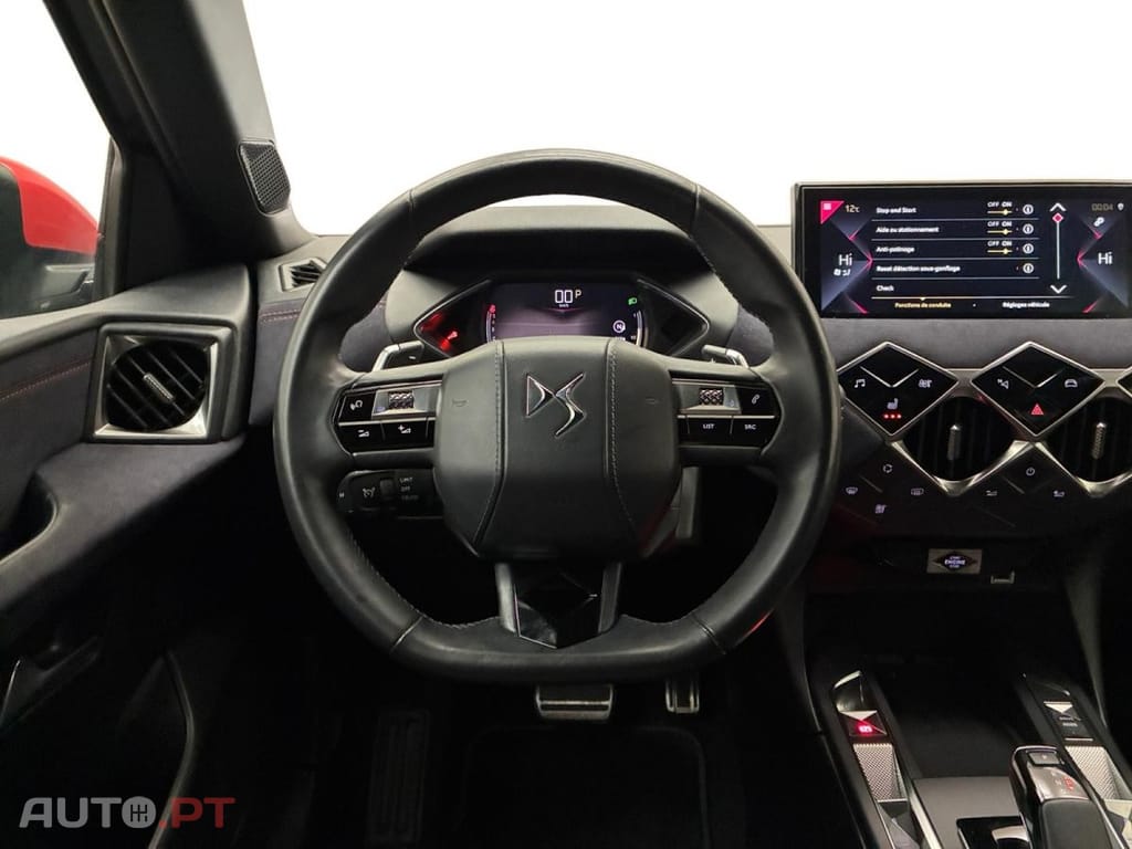 DS DS3 Crossback 1.5 BlueHDi Ines de la Fressange Paris EAT8