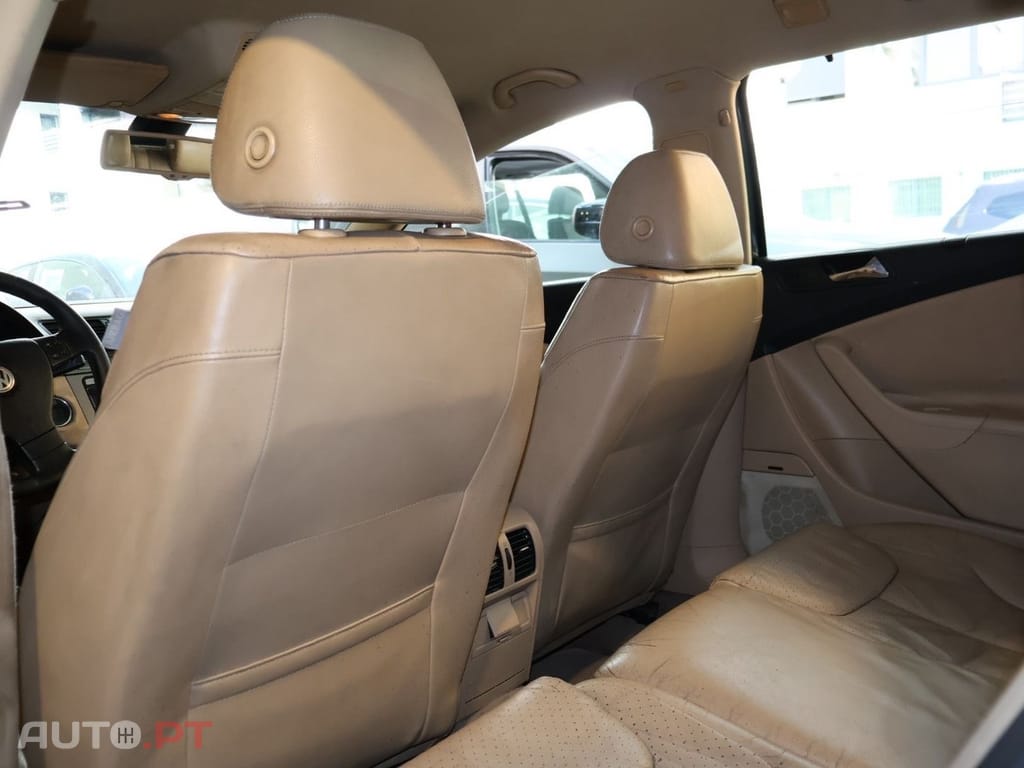 Volkswagen Passat Variant 2.0 TDi Confortline DSG