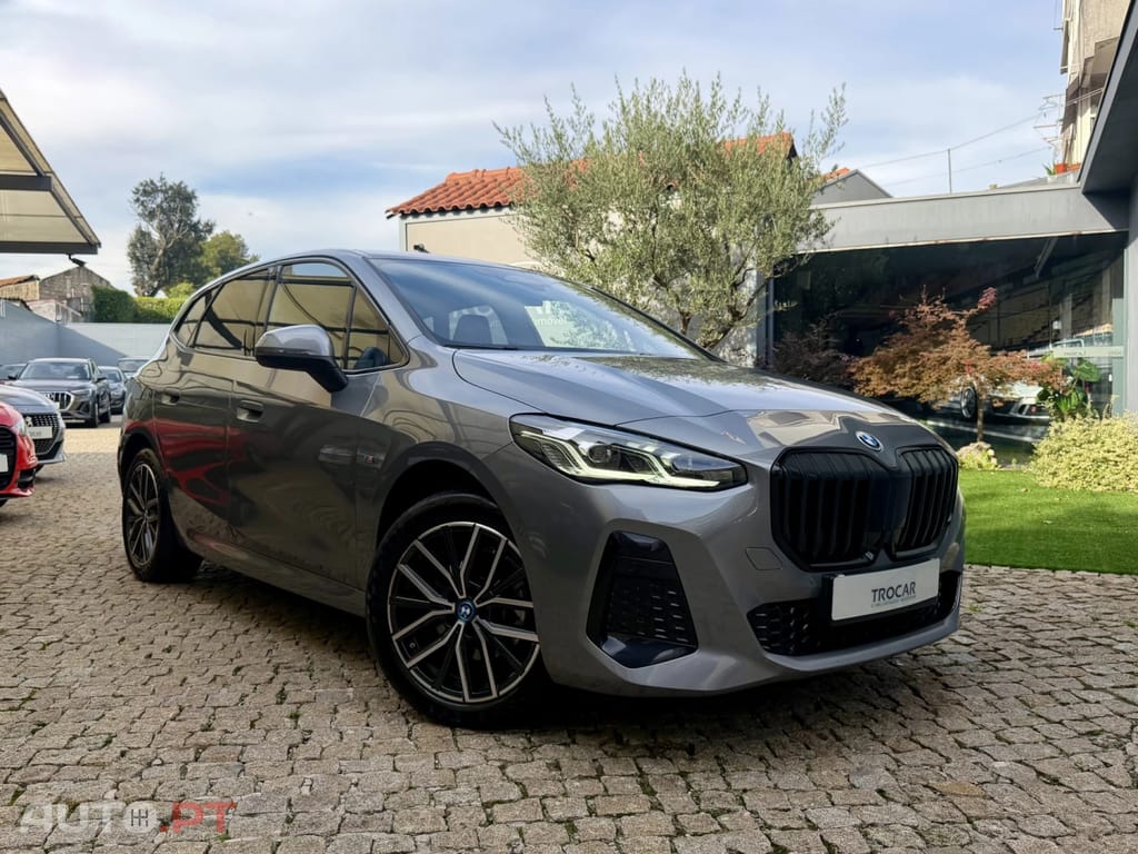 BMW 225 e xDrive Pack Desportivo M