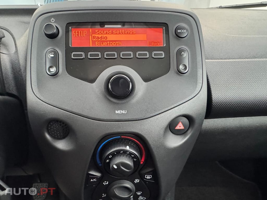 Toyota Aygo 1.0 X-Play Plus