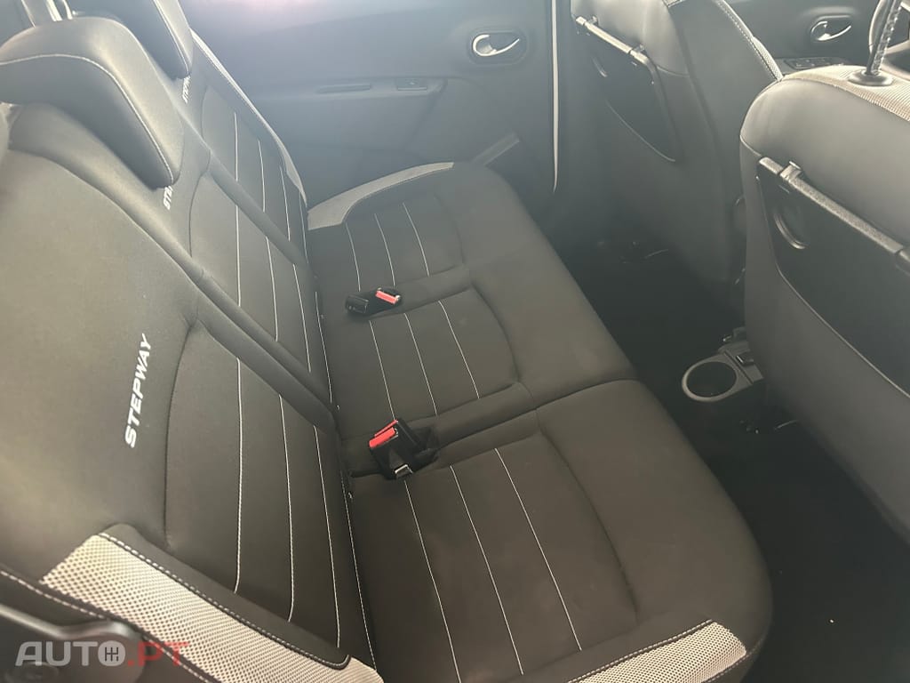 Dacia Lodgy 1.5 dCi Stepway 7L