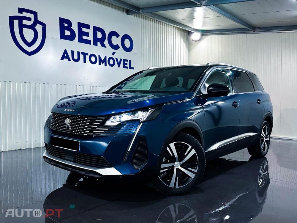 Peugeot 5008 Hybrid 136 e-DSC GT