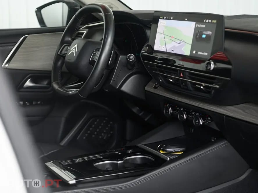 Citroen C5 X 180 S&S e-EAT8 SHINE