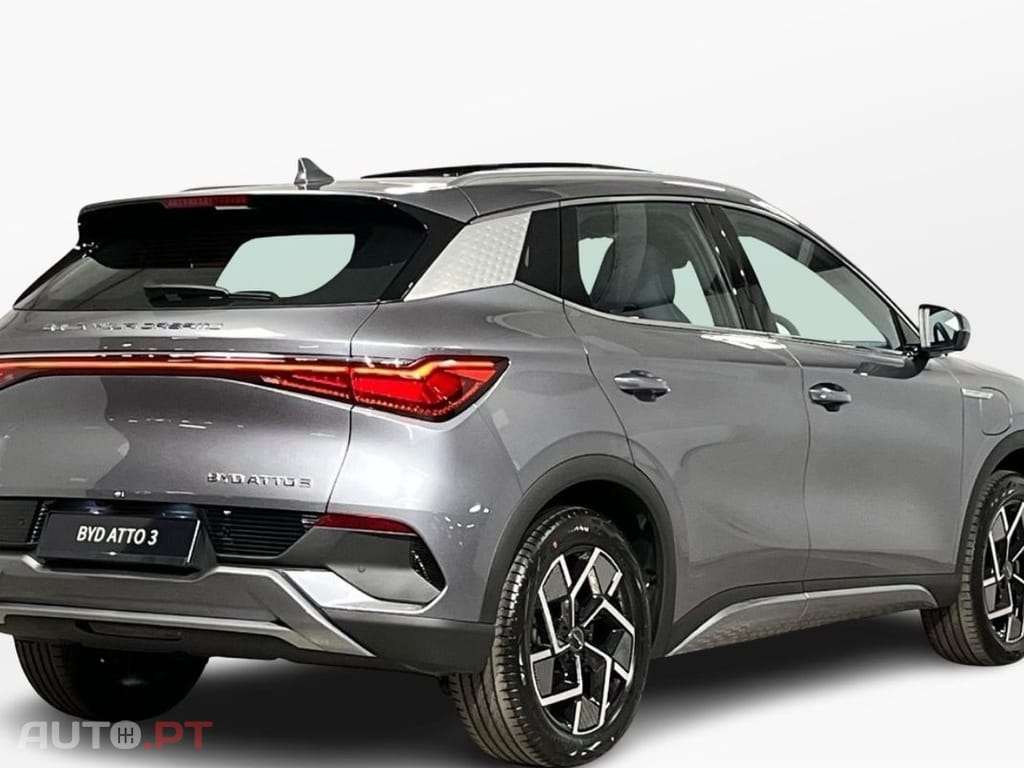 BYD Atto 3 ATTO 3 60 5 kWh 204 ch design NOVO 10KM