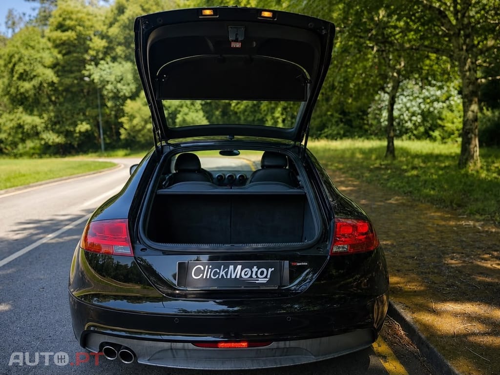 Audi TT 2.0 TDI quattro S-line
