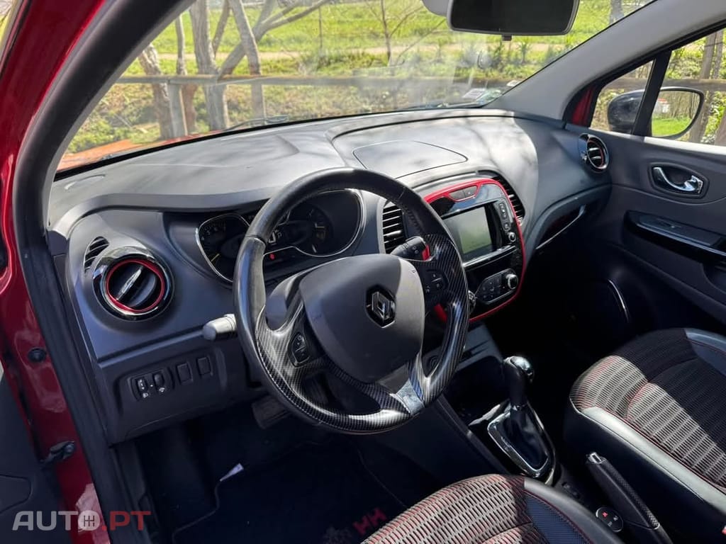 Renault Captur 1.2 TCe Exclusive EDC