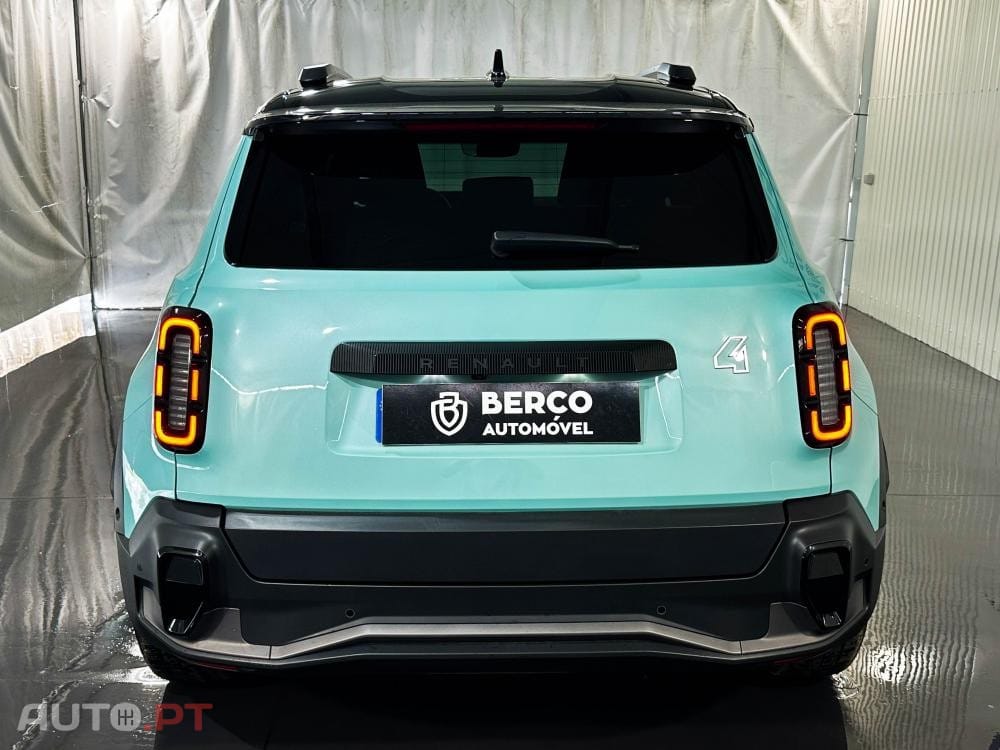 Renault 4 E-Tech 52 kWh Iconic Autonomia Conforto