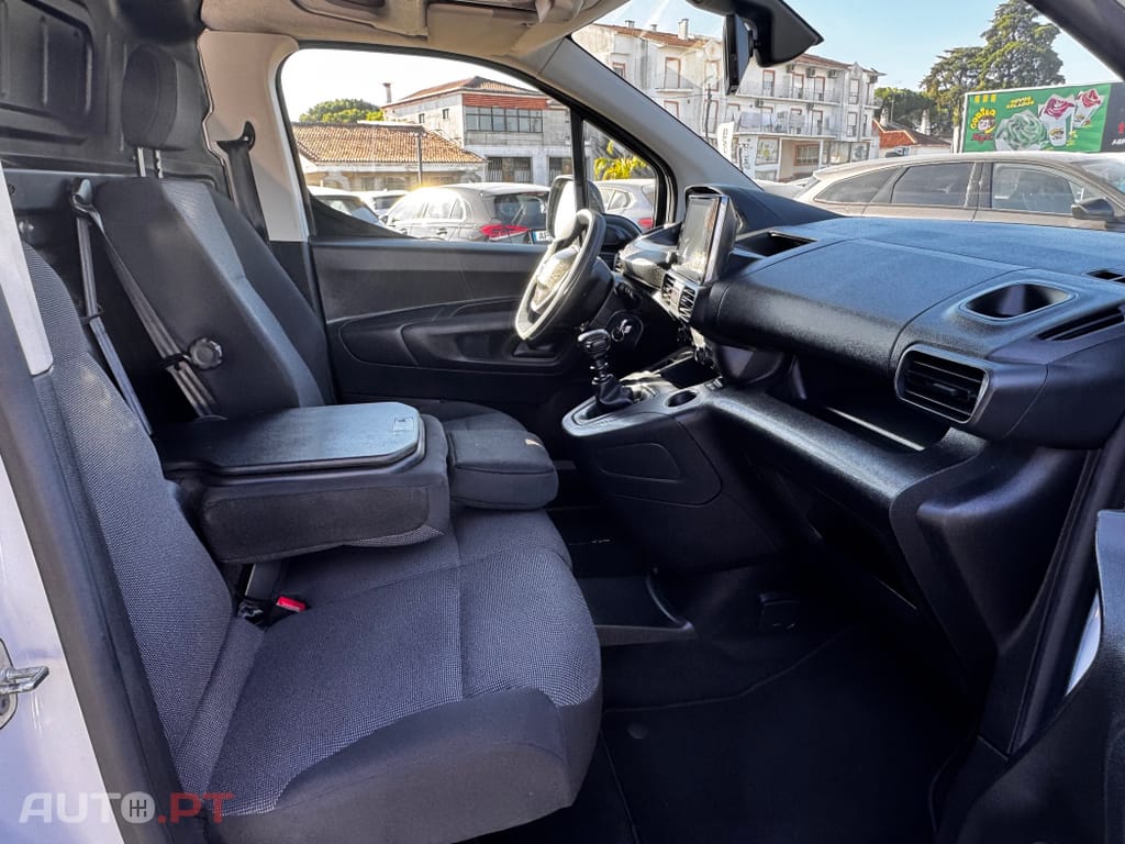 Peugeot Partner 1.5 BlueHDi Standard