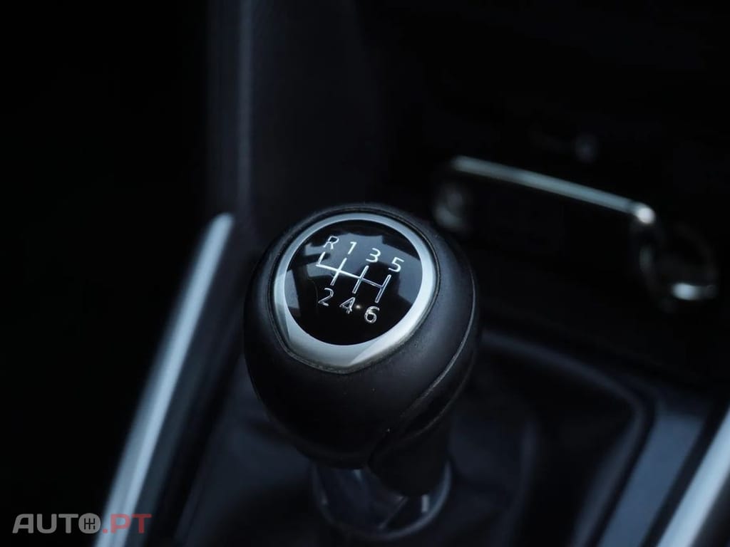 Mazda CX-3 SKYACTIV-D 105 AWD Sports-Line