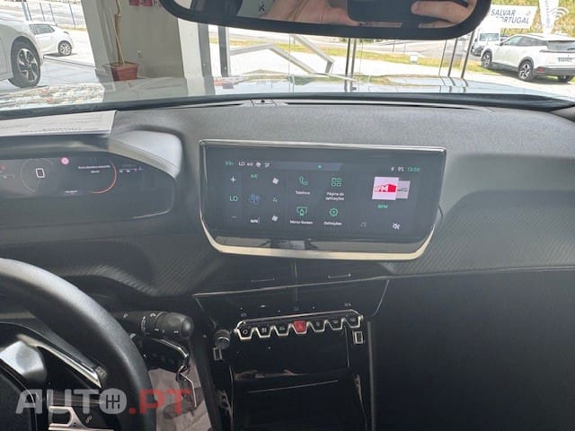 Peugeot 2008 1.2 PureTech Allure