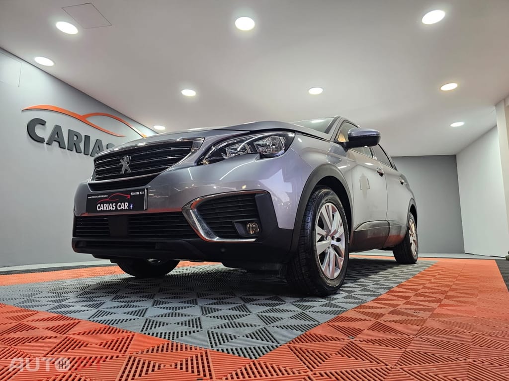 Peugeot 5008 1.5 BlueHDi Allure EAT8