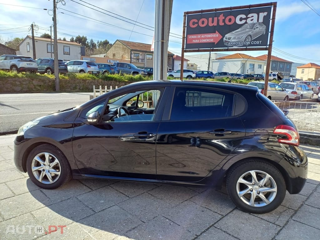Peugeot 208 1.4 HDi Active