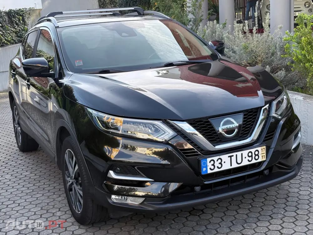 Nissan Qashqai 1.2 DIG-T N-Connecta 18