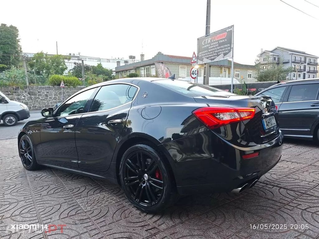 Maserati Ghibli 3.0 V6 GranLusso