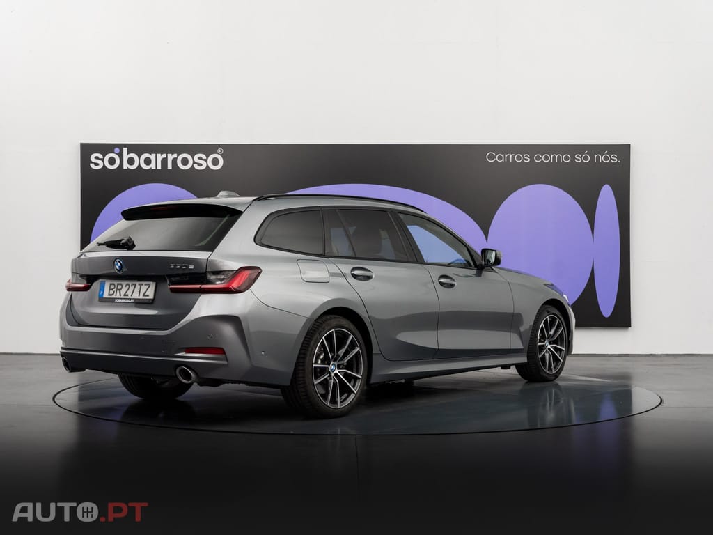BMW 330 e Auto
