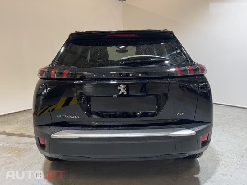 Peugeot E-2008 50 kWh GT