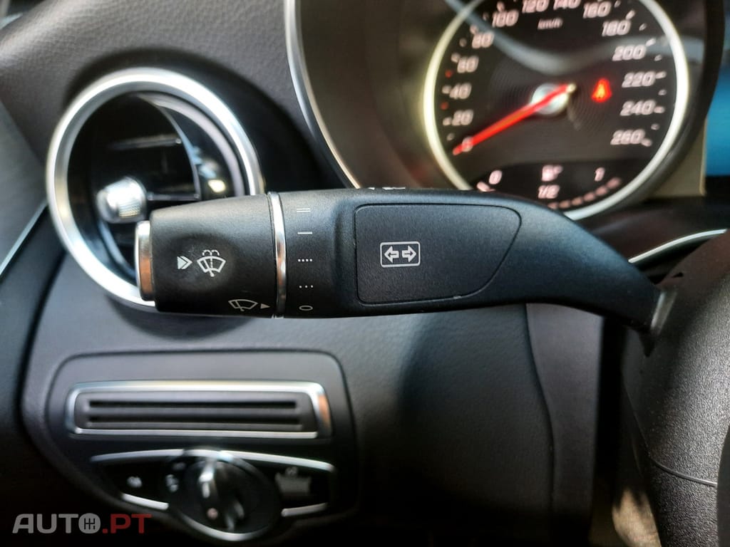 Mercedes-Benz C 300 de AMG Line