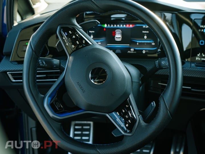 Volkswagen Golf 2.0 TSI R DSG