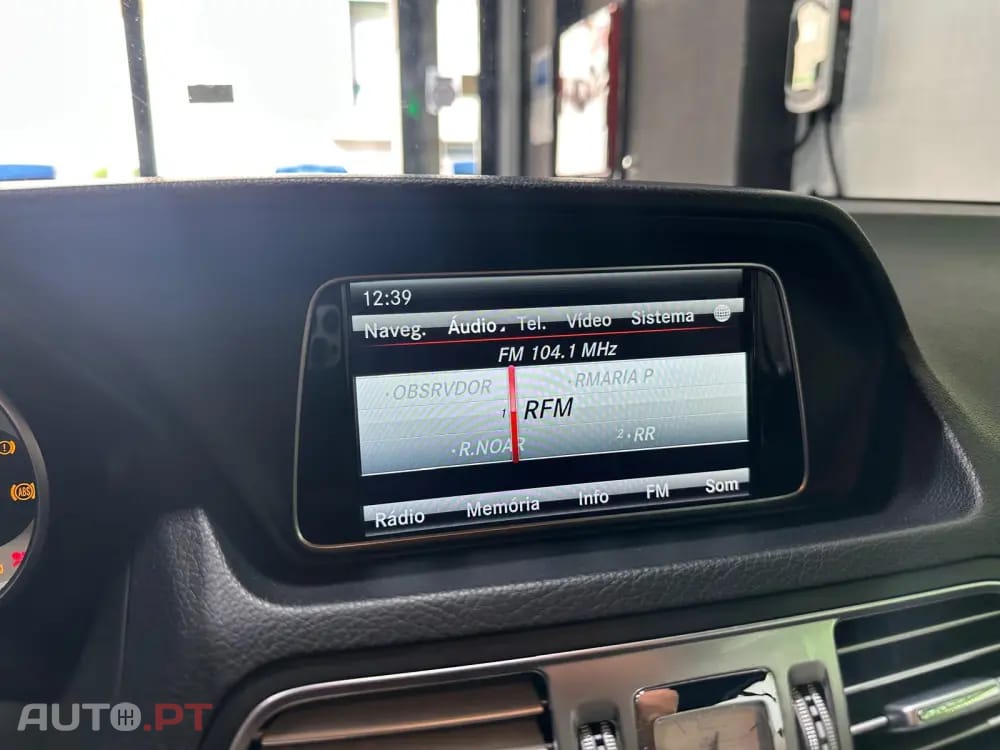 Mercedes-Benz E 250 d Auto
