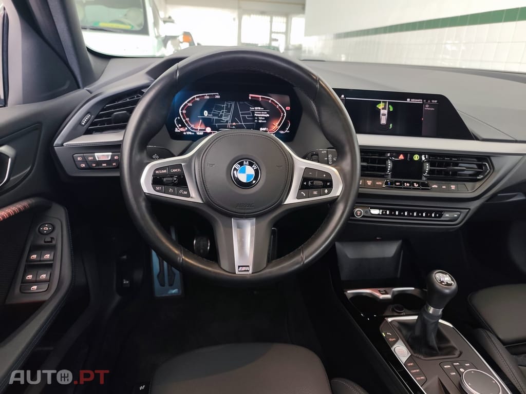 BMW 116 d Pack Desportivo M