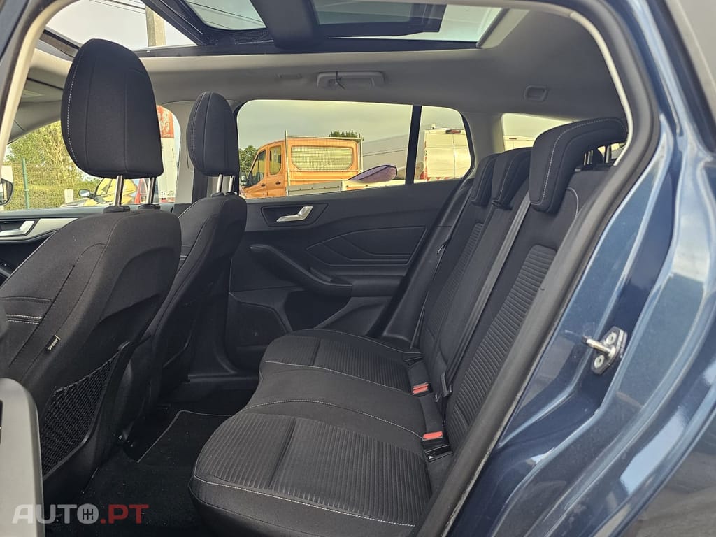 Ford Focus SW Titanium 1.0 ecoboost hybrid
