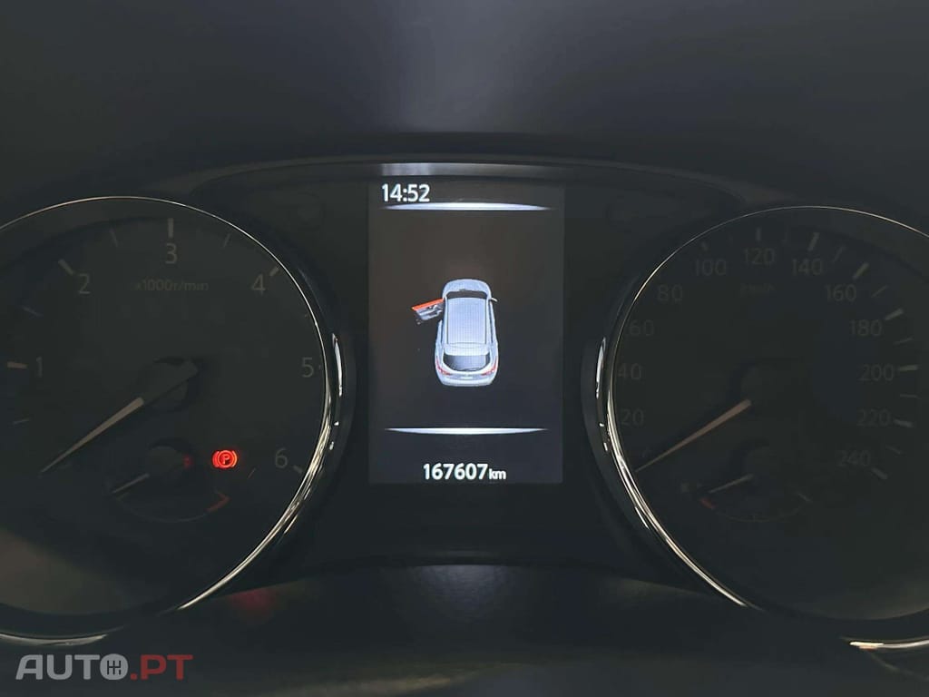 Nissan Qashqai 1.6 dCi Tekna Premium +Xtronic