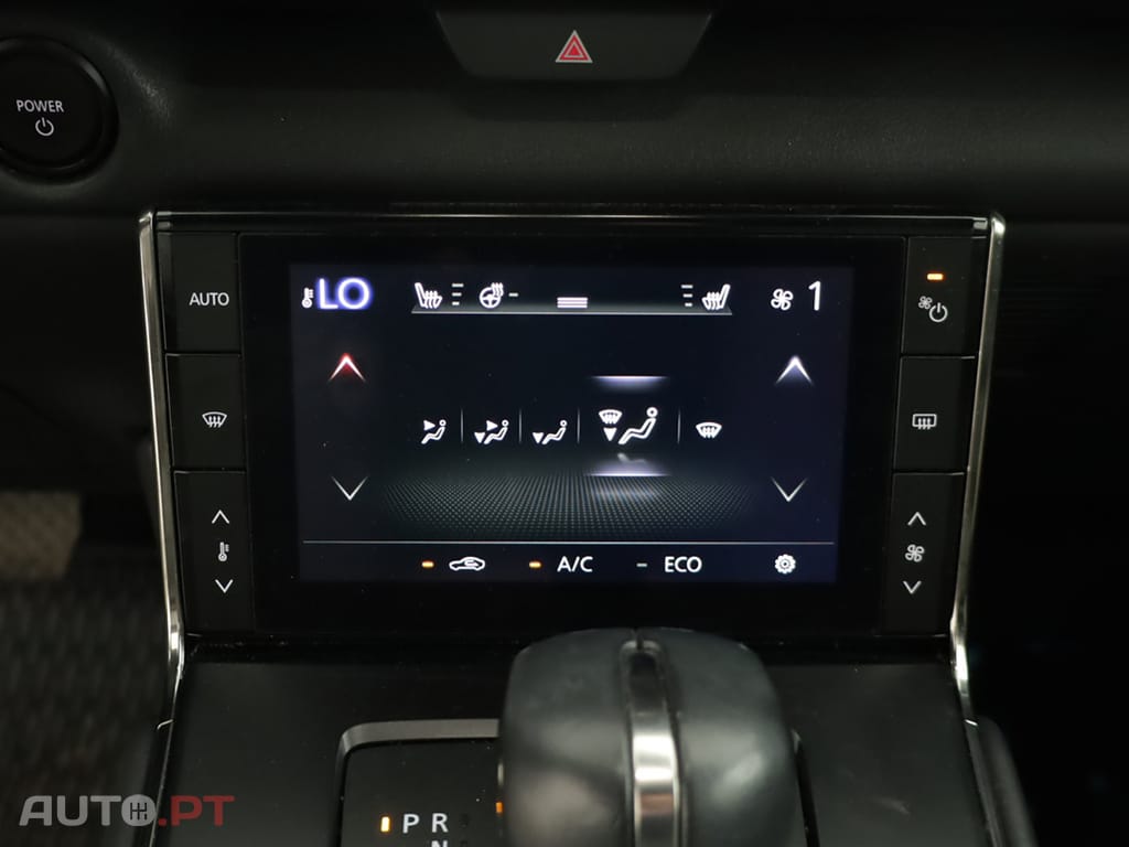 Mazda MX-3 MX-30 E-SKYACTIV EXCLUSVE-LINE