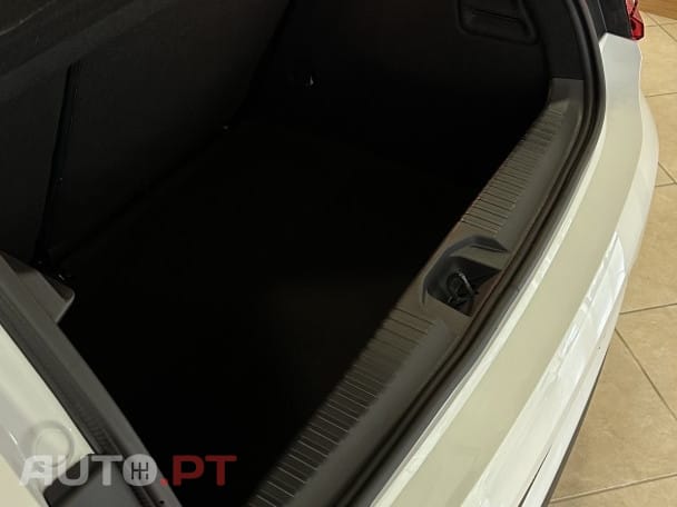 Renault Clio 1.0 TCe Limited Bi-Fuel