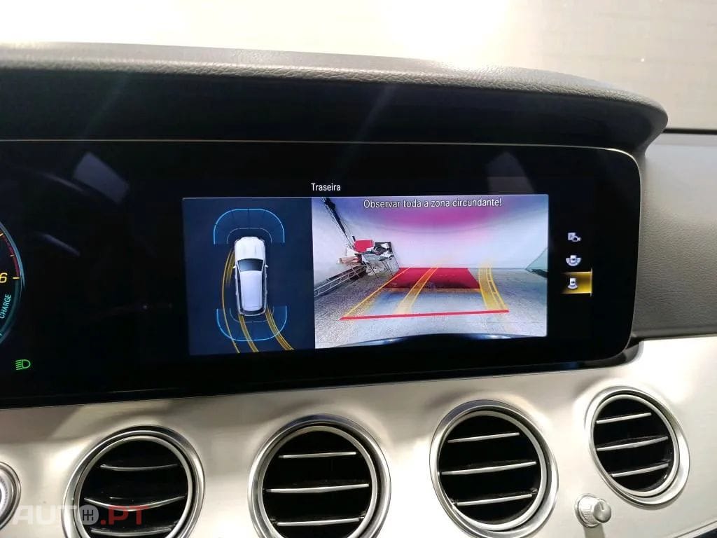 Mercedes-Benz E 300 de Avantgarde