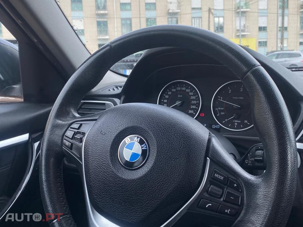 BMW 320 d Touring Auto Line Sport