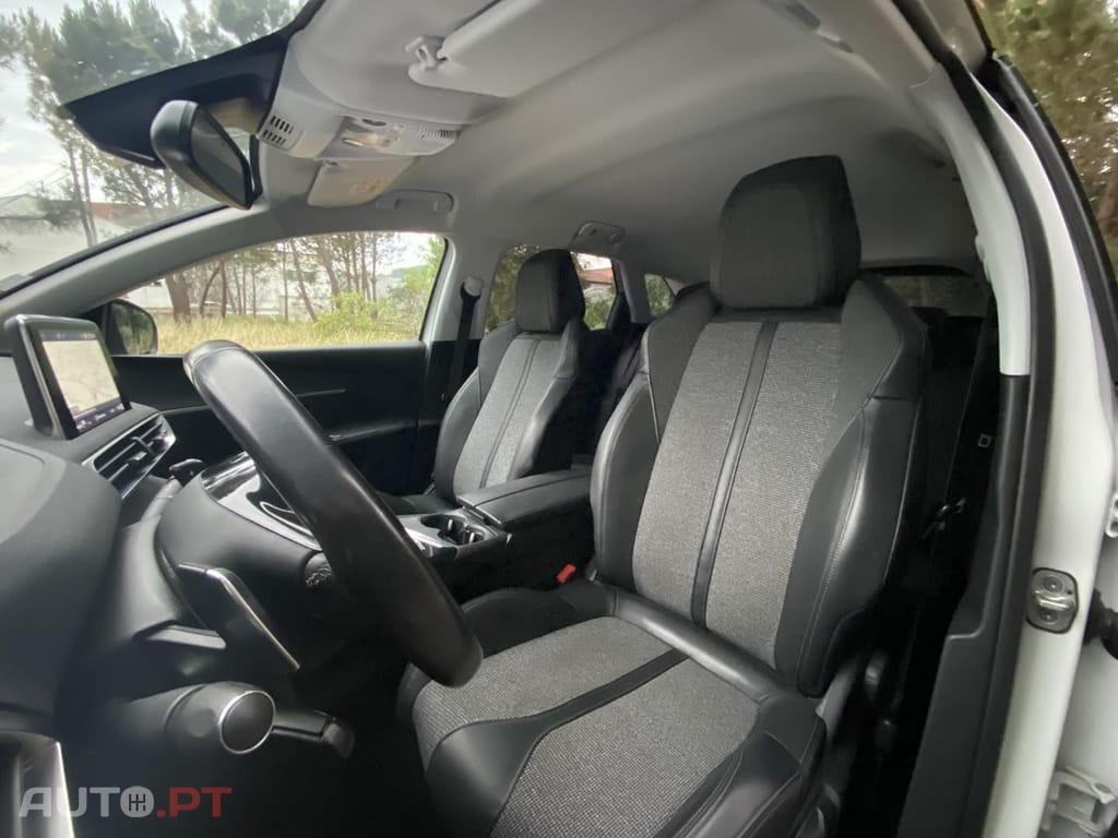 Peugeot 3008 1.6 BlueHDi Allure EAT6 J18