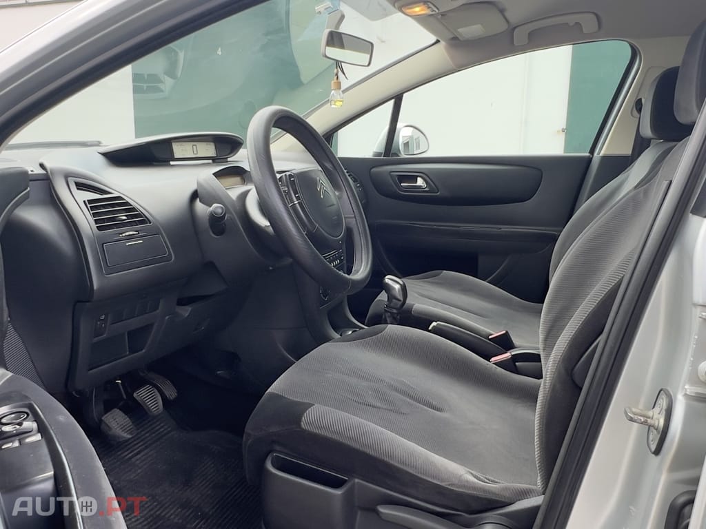 Citroen C4 1.4 16V SX