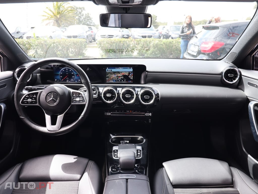 Mercedes-Benz A 180 d 7G-DCT Progressive