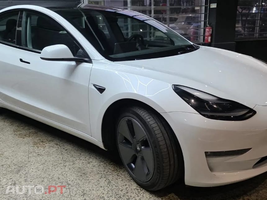 Tesla Model 3 Long Range Tração Traseira