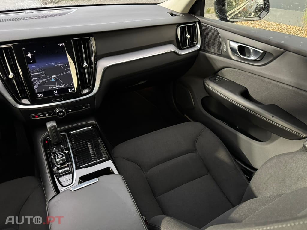 Volvo V60 2.0 T6 AWD TE R-Design Expression