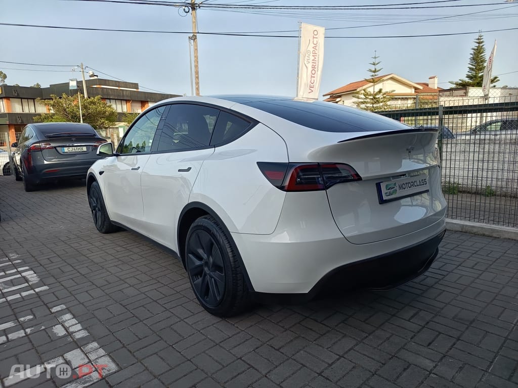Tesla Model Y Tração Traseira