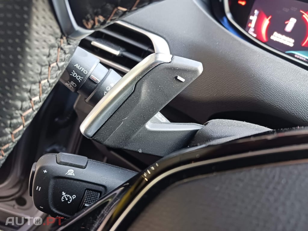 Peugeot 3008 1.6 Hybrid GT e-EAT8