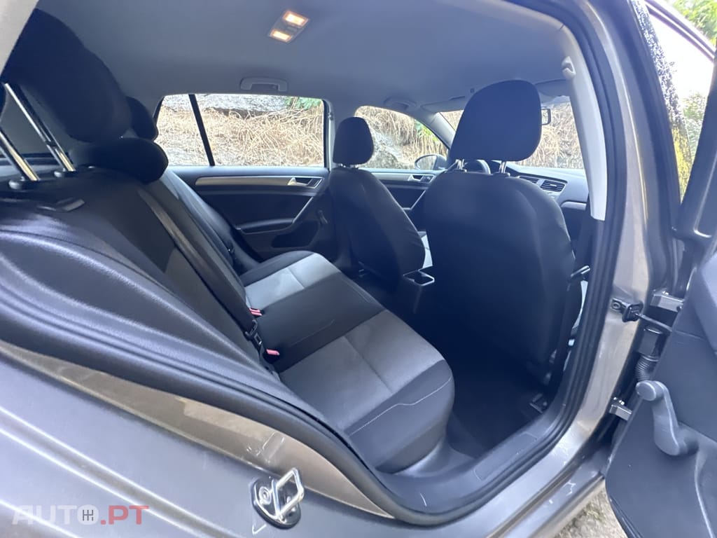 Volkswagen Golf 1.6 TDI BlueMotion Comfortline