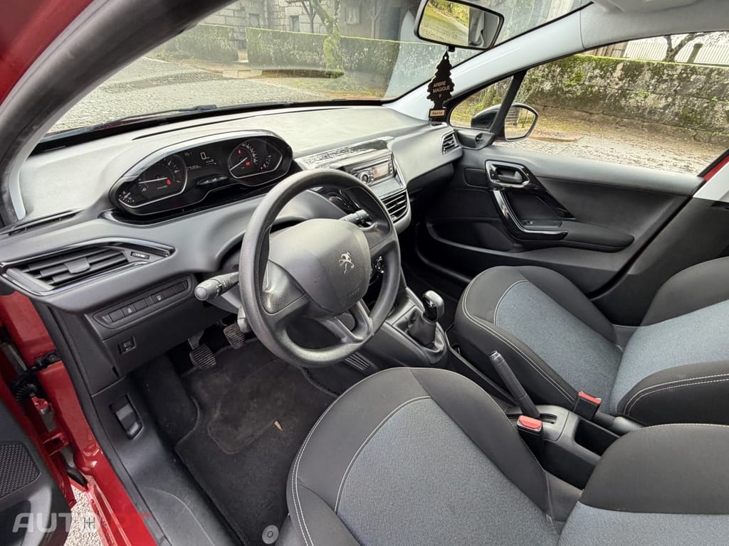 Peugeot 208 1.2 PureTech Active
