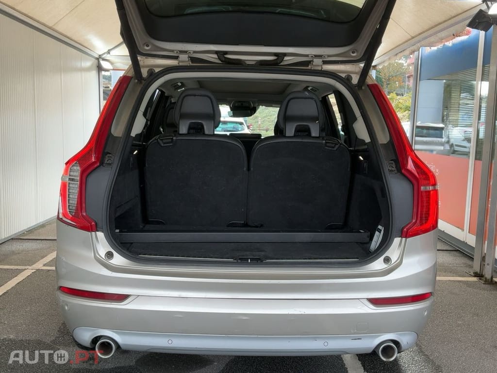 Volvo XC90 2.0 D4 Momentum