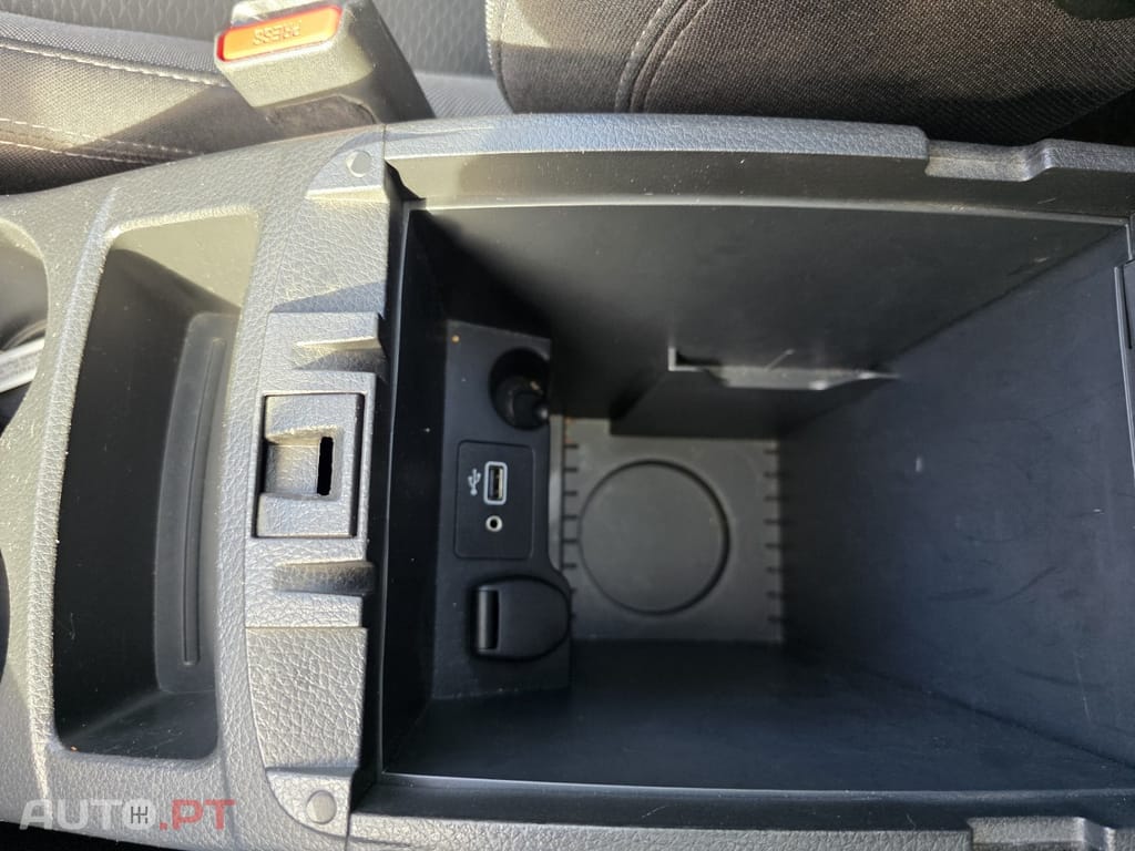 Nissan Qashqai 1.5 dCi N-Connecta J18
