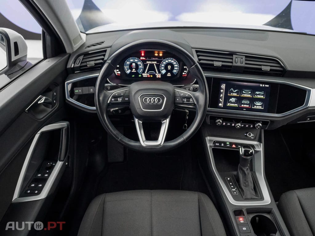 Audi Q3 45 TFSIe S tronic