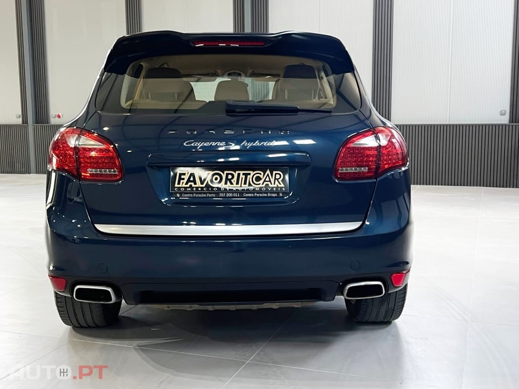 Porsche Cayenne S Hybrid