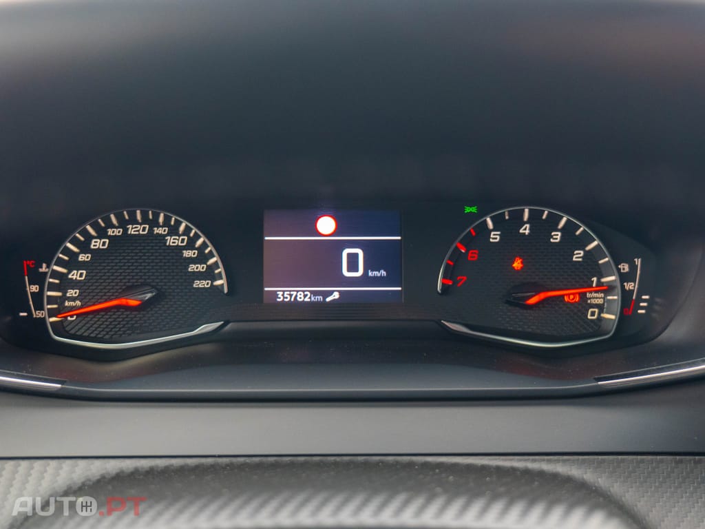 Peugeot 2008 1.2 PureTech Active Pack