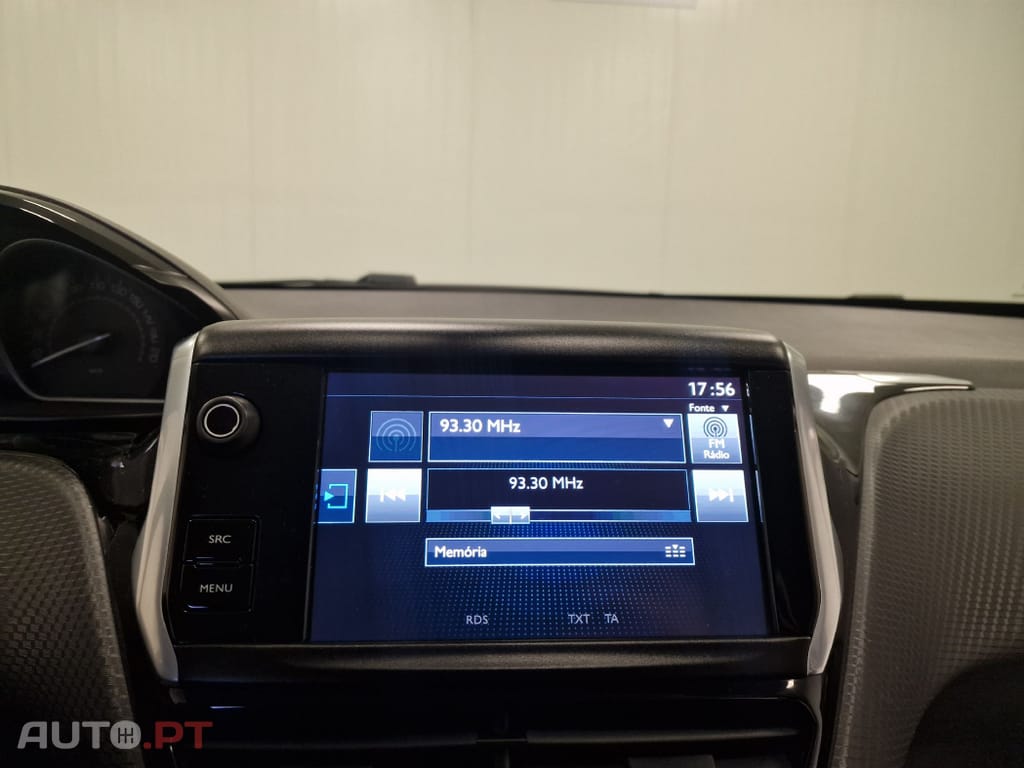 Peugeot 208 1.2 STYLE